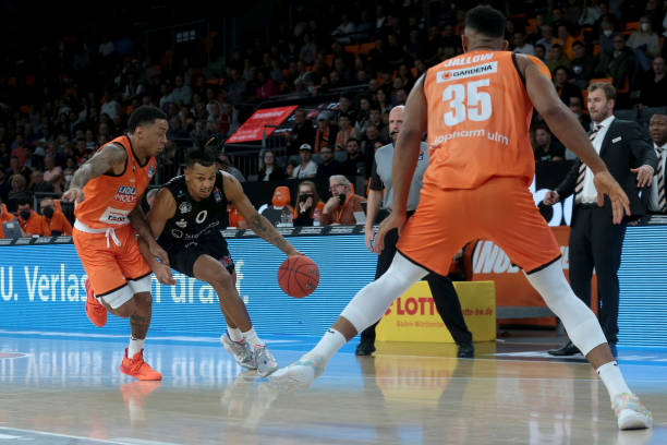 自卖自夸 自卖自夸