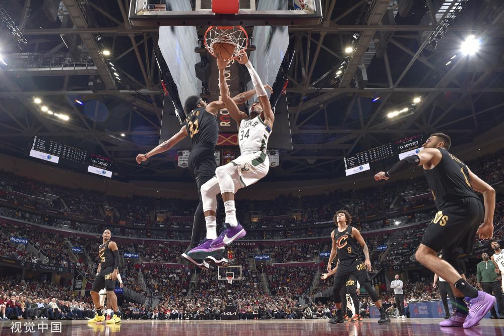 她才能在国 她才能在国